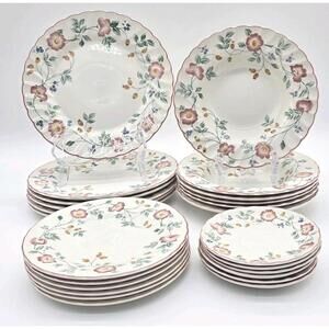 Churchill Briar Rose Dinnerware Set 24-Pc  1990's Made In Staffordshire England